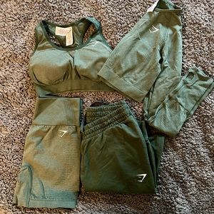 Set of 4- Gymshark Vital Seamless and Training Joggers- Forest Green